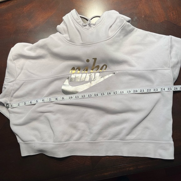 Women’s Nike Hoodie - Picture 3 of 9